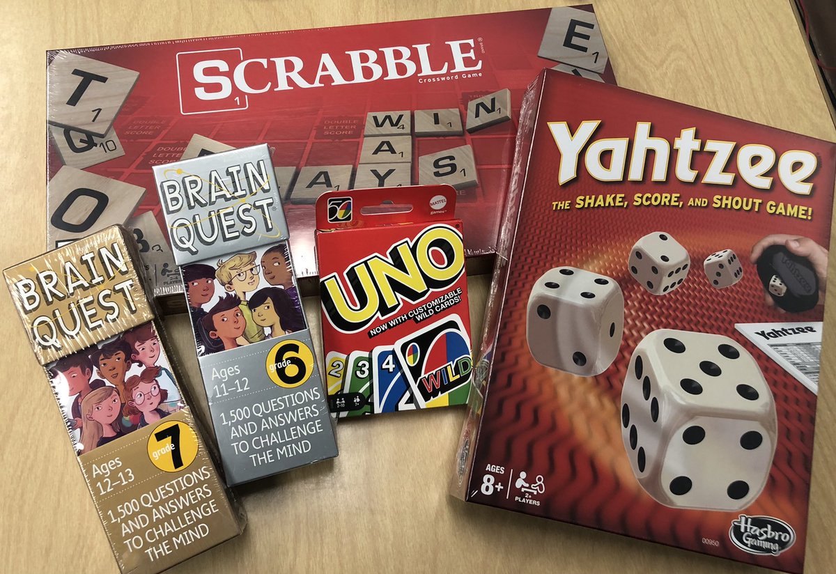MsRothauser's tweet photo. Prizes and surprises for our Title I students @SoehlLPS !! 🙂🧡🖤#LindenLearns @MrsVeltre @MsPellettiere @lcvandam @LindenSchoolsNJ https://t.co/9x2yYBKMid