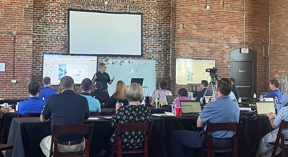 crosscompany1's tweet image. Here&apos;s to a successful sales meeting with our Automation Group in their space at Loray Mill in Gastonia, NC. Face to face, finally!! #crossautomation #crossrobotics #crossinnovationteam