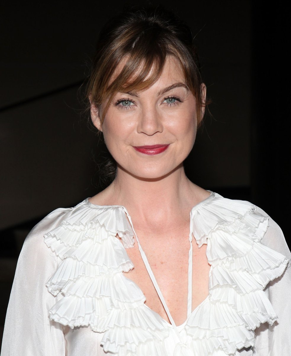 merdersuniverse's tweet image. 🚨 | A ABC também inscreveu ao Emmy deste ano Ellen Pompeo (atriz principal), Patrick Dempsey e TR Knight (Melhor Ator Convidado) pela 17ª temporada de #GreysAnatomy.