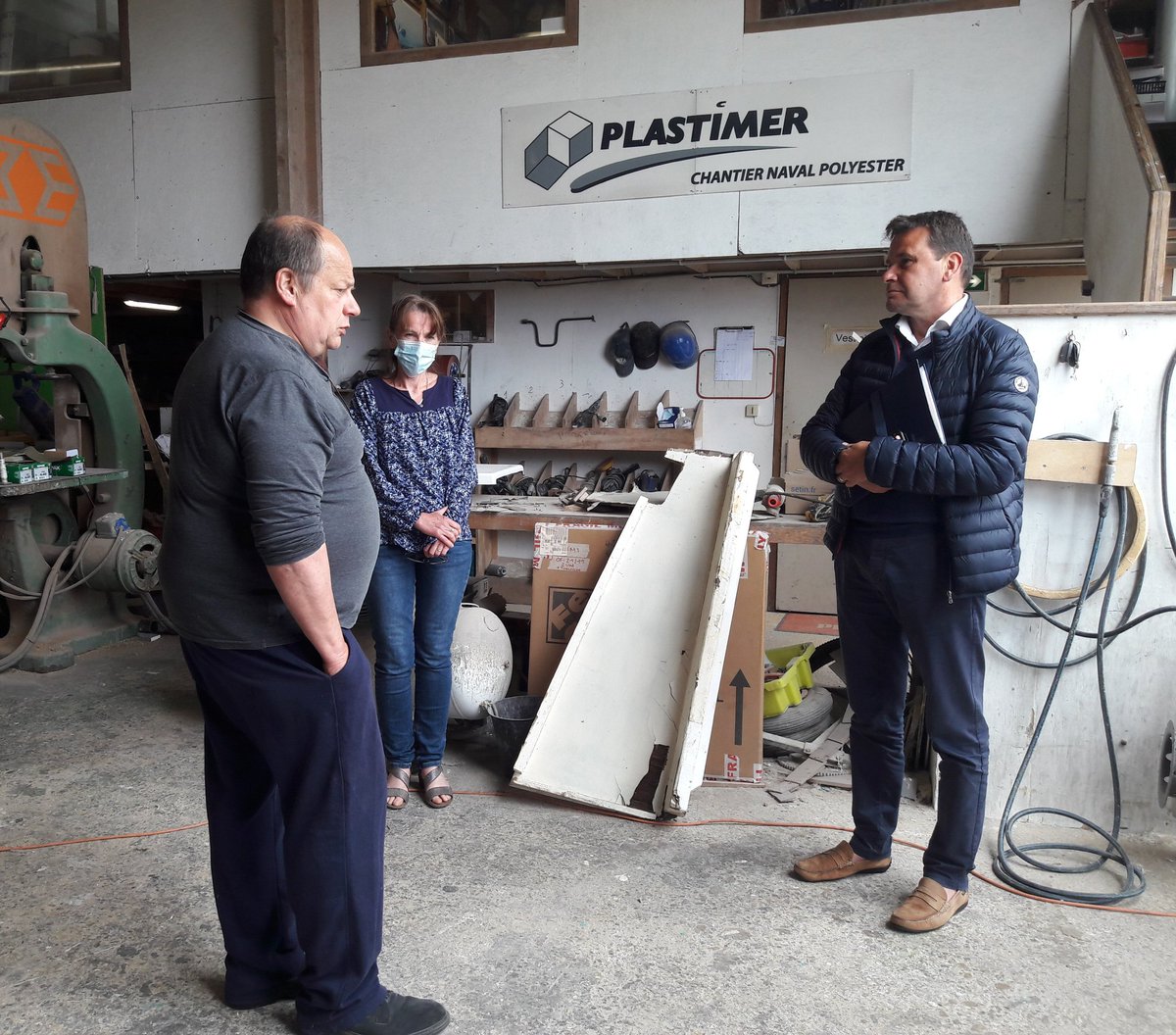 SMPPPC's tweet image. * SAINT-GUENOLE PENMARC'H * 
Michaël Quernez, Président du @SMPPPC a échangé avec les responsables de l'entreprise Plastimer sur leurs projets, leurs enjeux, en présence élus locaux @PaysBigoudenSud @villedepenmarch 
#peche #plaisance #cornouaille
@finistere_29 @regionbretagne