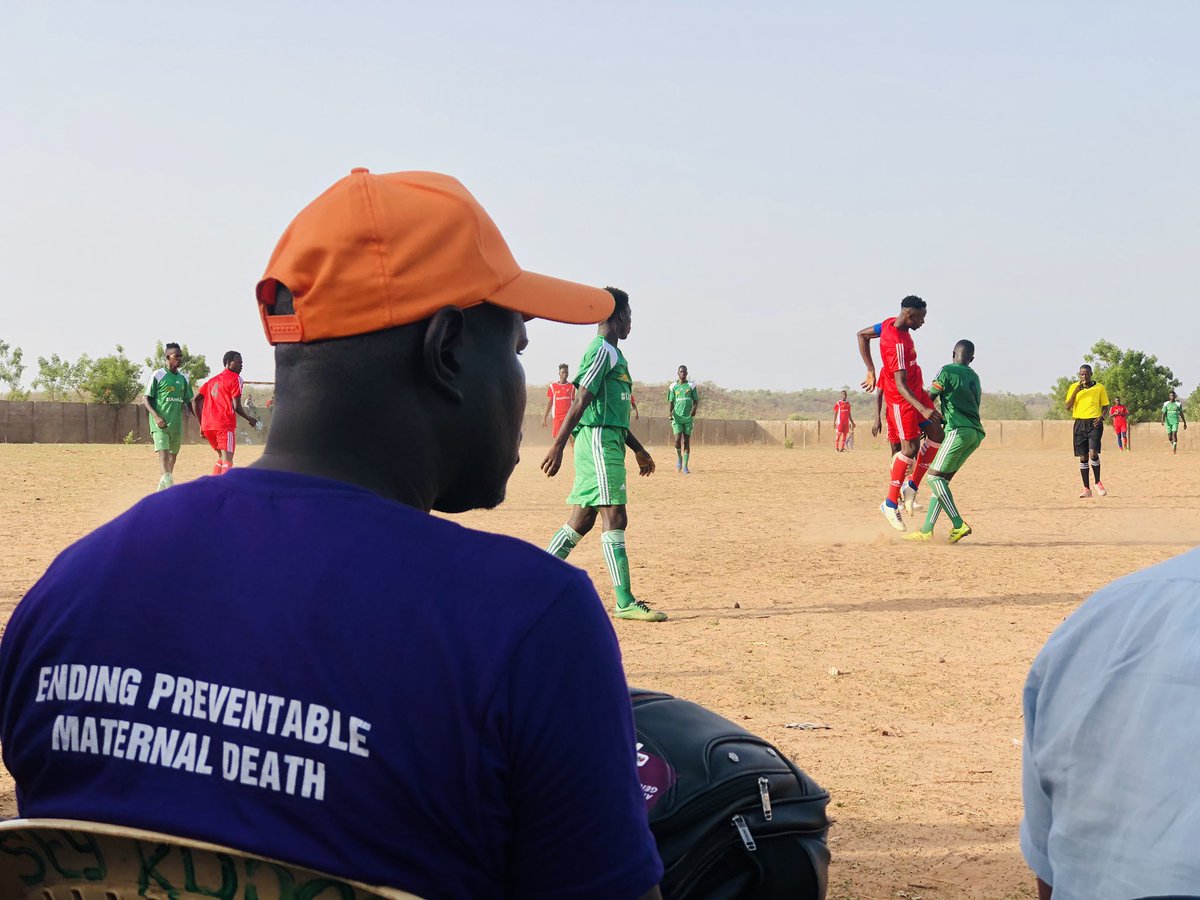 JarjuZahra's tweet photo. The #IAM4ZERO campaign team is currently at the Kaur football field for the last activity in CRR🤗  

The final is being played by Jimbala VS Balanghar. 

Using football to involve young men in the realization of @UNFPA’s  #ThreeZeros

@ThinkYoungWomen 
@UNFPATheGambia https://t.co/hkWFC20v3Y