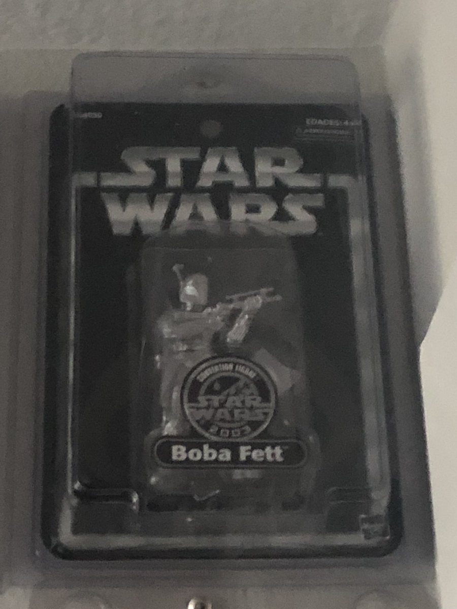 SL5146's tweet photo. Playing Catch Up
Day 148 of #MySWCollection366 is the exclusive TRU Silver Anniversary Boba Fett. Released in 2003, but with a date stamp of 2000. https://t.co/3xse0SfewR
