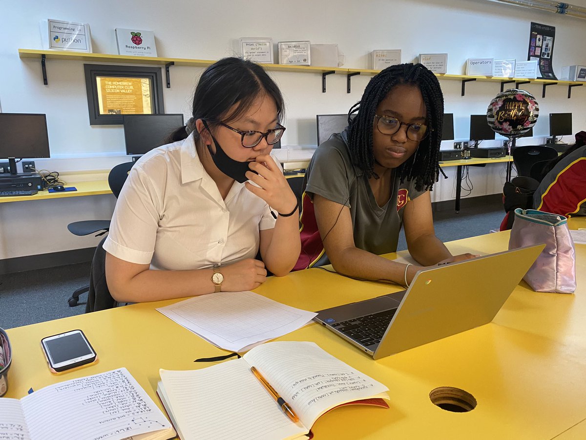 TownleyGlobal's tweet photo. Thank you so much @asami_ls for this wonderful first Japanese lesson today! Global leaders and year 10 @TownleyGrammar loved every minute! Thank you also @GBSasakawa for funding this course for our students #strengtheningpartnerships #TownleyKitaHighSchool #globalconnections https://t.co/PyWiE5Rlwj