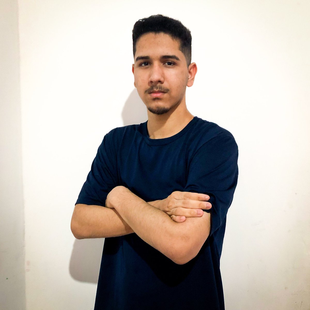 vincitff's tweet photo. Preparados para mais um dia de batalhas? 🔥

Às 17:00 nos canais oficiais do @ffesportsbr 🪂 @booyahbr / @youtubebrasil 

#LBFF #goVG https://t.co/U00f1j87W3