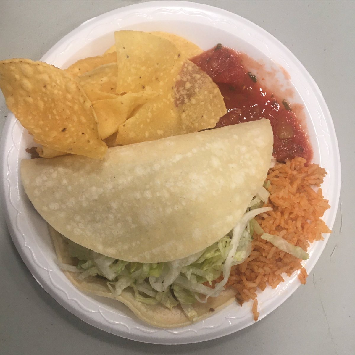 MissPinalOT's tweet photo. Thank you @MacayosMex for this delicious lunch!! #macayos https://t.co/qmizjP2eF7