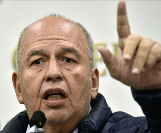 pvapie's tweet photo. Murillo se llevo todas las pruebas de la ruta del narcotráfico. Evo y su cartel al descubierto... https://t.co/1cPD6gOeqj