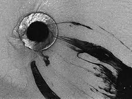 FilmsZenitram's tweet photo. ¿#SABIASQUE? En Blanco y negro la sangre puede ser de cualquier color! En la saga de Psicosis, se uso Chocolate para simular la sangre. #ZENITRAM #SICOSIS #terror https://t.co/57cAHSgXvi