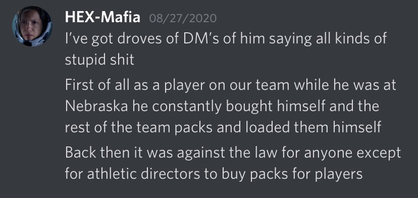 InsiderCraigB's tweet photo. @sports_fan39 @realmajesty95 This the same guy? He was always a fake tough guy. Even when he came crying into my DMs because mike was mean to him. https://t.co/A69Q7hjEAC