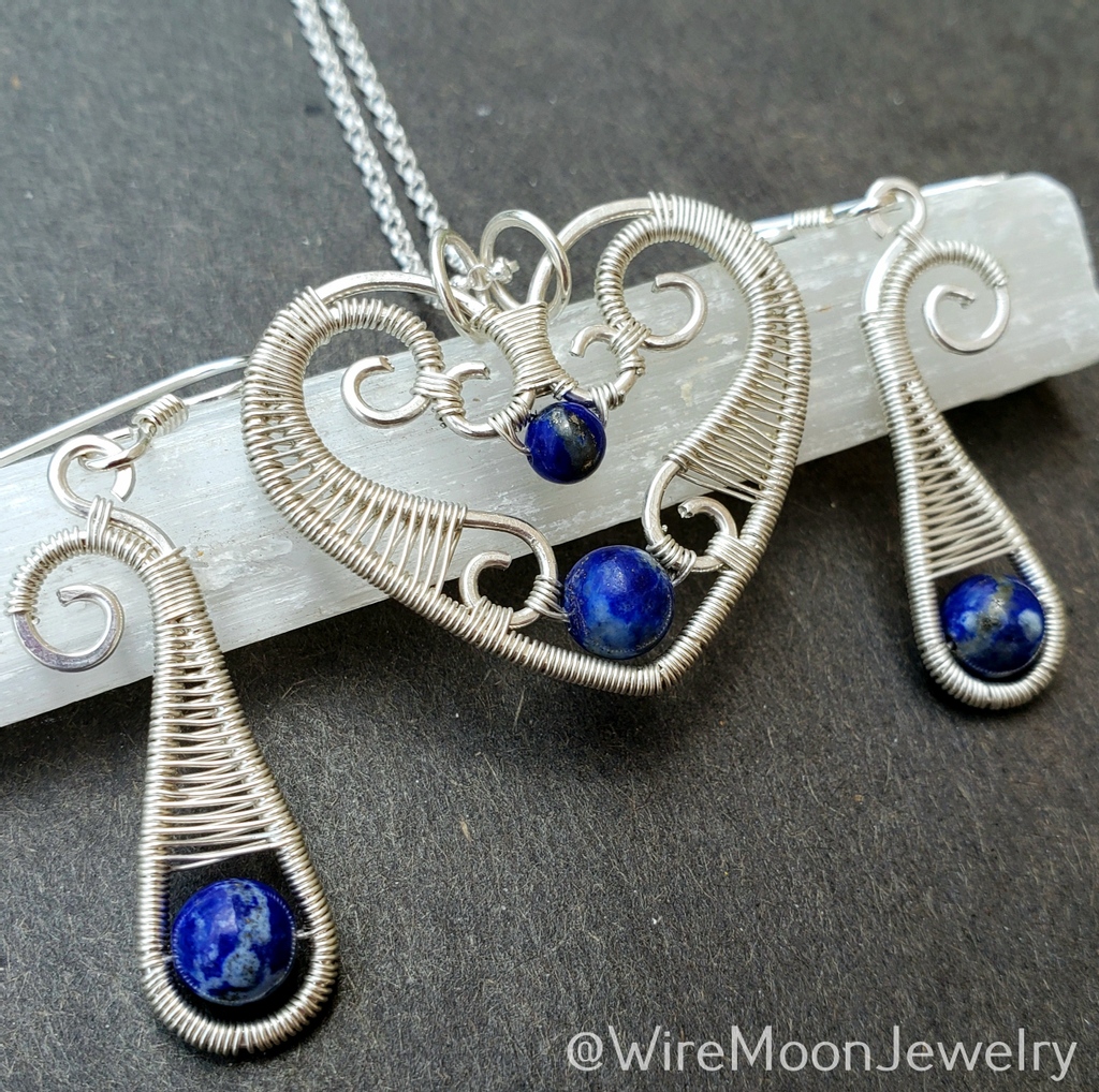 WireMoonJewelry's tweet photo. #ThrowBackThursday to this beautiful sterling silver and lapis set I created for the @MetalSmithsforChange auction last year. 💙 I am so happy I was able to help, even just a little bit, to this still important movement. https://t.co/JWP1m1xfqg https://t.co/NZCm730Q0r