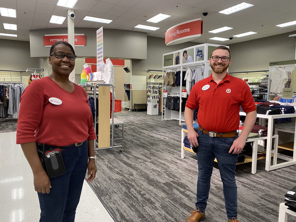 April Bengert (@veramay11) on Twitter photo Loved every minute of my time with style consultant Lagretta at 2217 today! Your connection to the guest needs, your business and bar for your brand is on point! Thank you for the amazing results and passion for what you do! <a href="/PetersenThomasH/">Thomas Petersen</a> Loved every minute of my time with style consultant Lagretta at 2217 today! Your connection to the guest needs, your business and bar for your brand is on point! Thank you for the amazing results and passion for what you do! <a href="/PetersenThomasH/">Thomas Petersen</a>