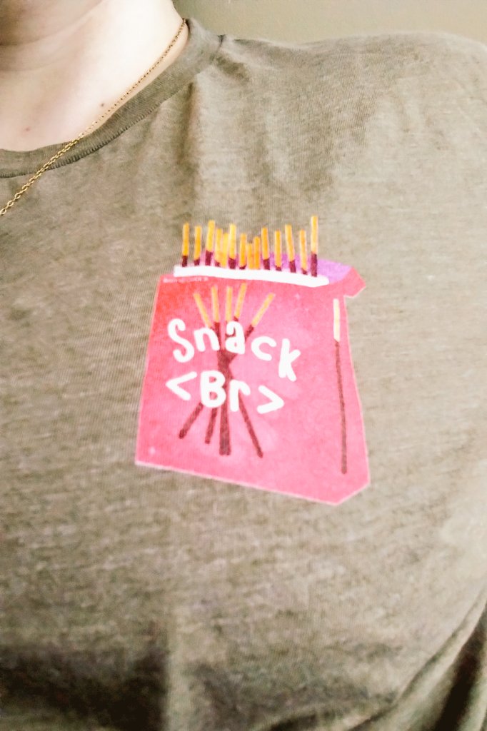 celestellerby's tweet image. MY SHIRT FROM @rothecoder CAME IN!!

so soft, so cute, so excited for people to notice it&apos;s a coding reference