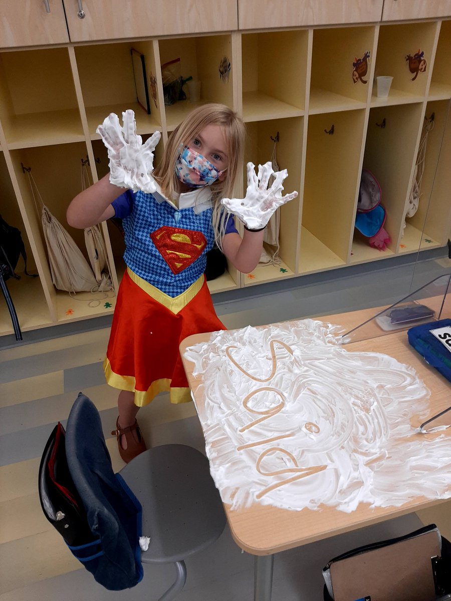 Michelle Santos (Mrs_Santos_) Twitter