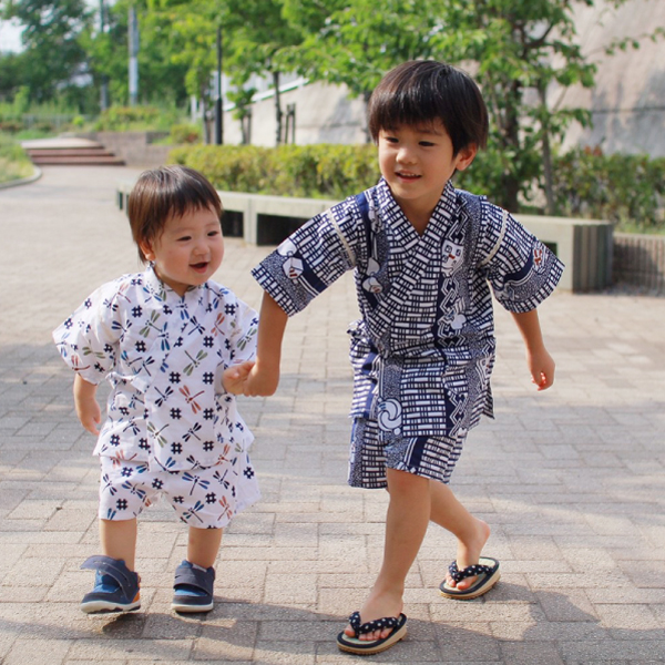 baby_gift_shop's tweet photo. おはようございます
ベビーギフトショップです🌳🤡🐞
大阪は少しムシムシします🥴
暑い季節を快適にすごす工夫がされた甚平がおススメ

レトロな柄がかわいいです🤗🌼🌻🎋
https://t.co/RJoYjNFTT9
＃日本製　＃じんべい　＃ホームウェア https://t.co/hbhPDxjKrC