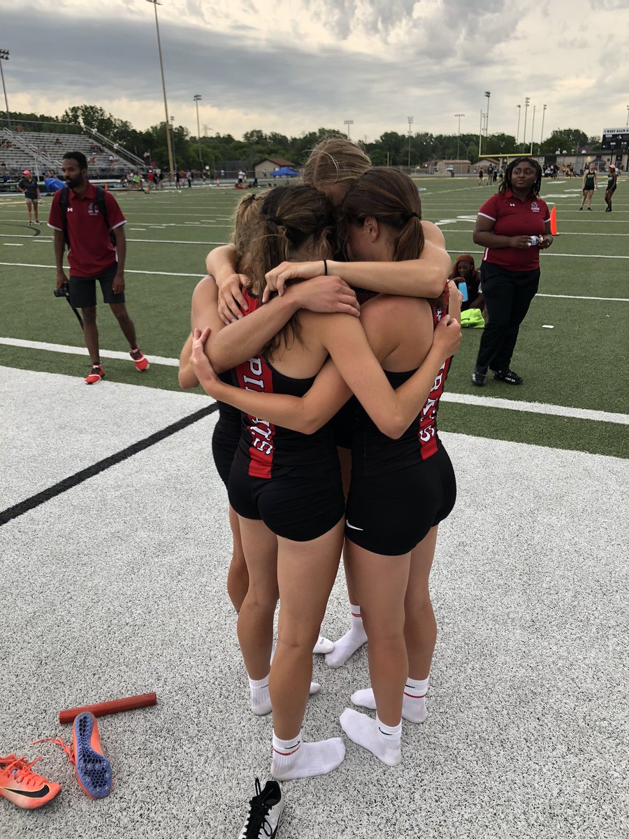 These four! Sectional champs and state qualifiers in BOTH 4x2 and 4x1!! <a href="/wiaawistate/">WIAA State Tournaments</a> <a href="/wiaawi/">WIAA</a> #roadtostate <a href="/jordanberglin/">jordan berglin</a> <a href="/gracepasdera/">grace pasdera</a> <a href="/ChelseaDanner7/">Chelsea Danner</a> <a href="/MisteleLauren/">lauren mistele</a>