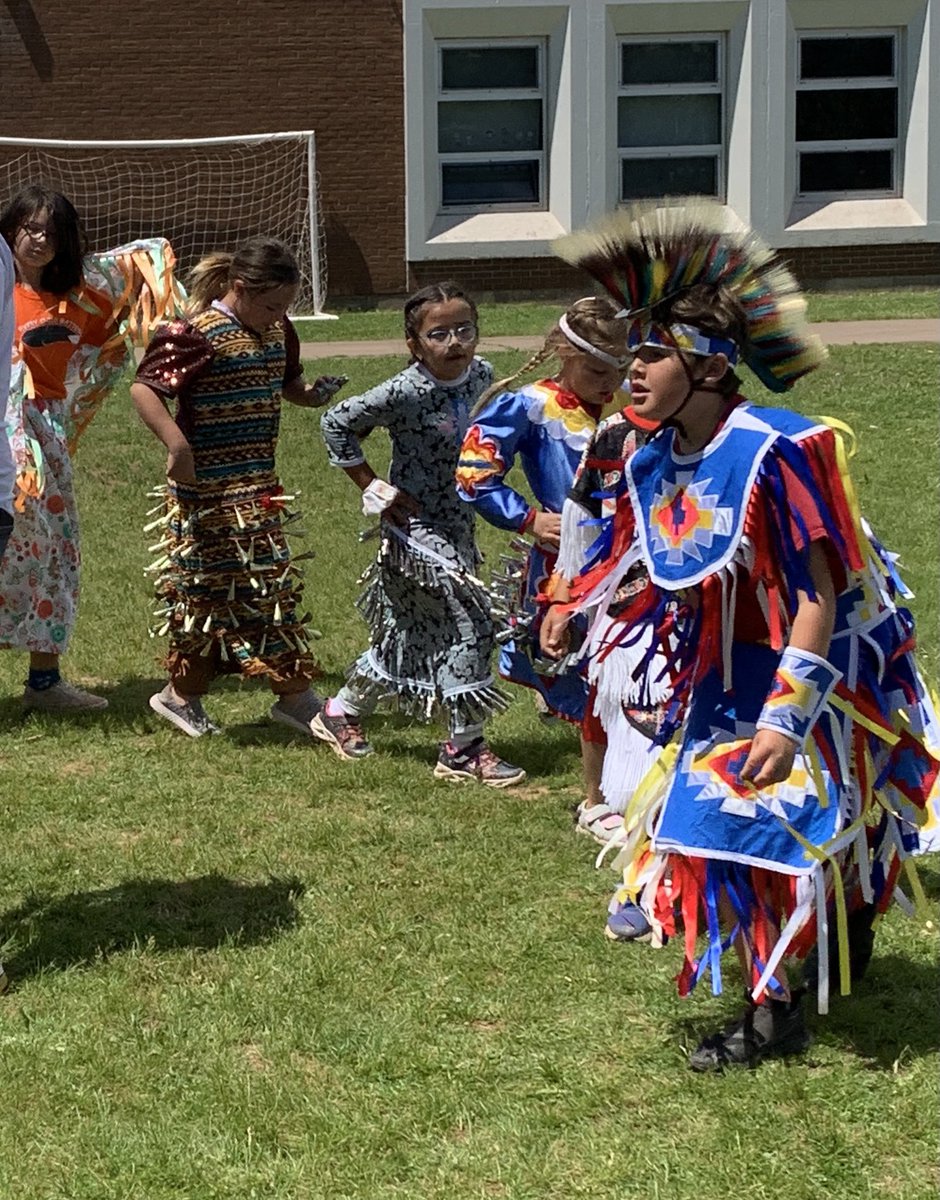 MaryEKendrick's tweet photo. Wonderful day celebrating “National Day of Healing and Reconciliation” at Mt. Stewart Consolidated. Our First Nations students were stars! Thank you to our friends at Abegweit First Nation and MCPEI for their teaching and sharing. @MCPEIPRIDEProg @AbegweitMikmaq @MCPEI https://t.co/HlHe4VIhOa
