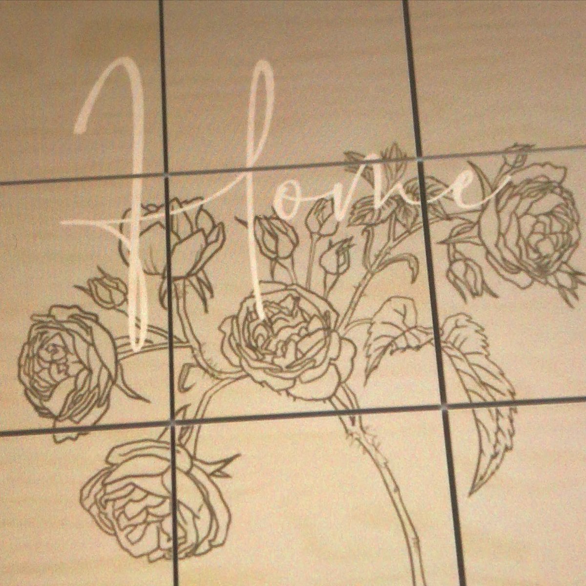 UsamaruDesign's tweet photo. おはようございます。先日描いてた薔薇が完成しました\(^o^)/
My rose design’s done!
#シンプルアート #ナチュラルインテリア #シンプルインテリア #naturalart #simpledecor #simpleinterior #rosedesign #薔薇 #薔薇好き #癒し #calming #healing #society6 #procreateillustration #suzuriで販売中 https://t.co/3lgHL44tcK