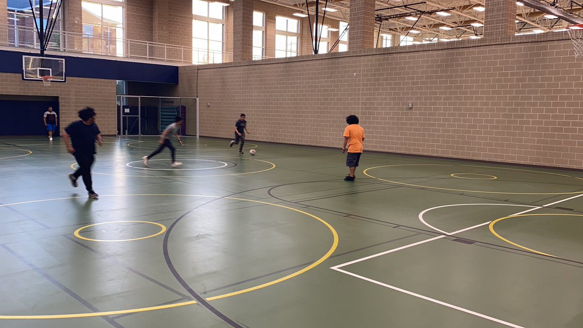 After a successful check-in, elcome session, and family dinner on campus, Wayfind scholars are enjoying some fun time in the McGee Center to close out Day one of #CampWayfind2021 ! <a href="/UCPSNC/">Union County Public Schools</a> <a href="/UCPSCollegePrep/">College Readiness</a> <a href="/AGHoulihan/">Andrew G. Houlihan</a>
