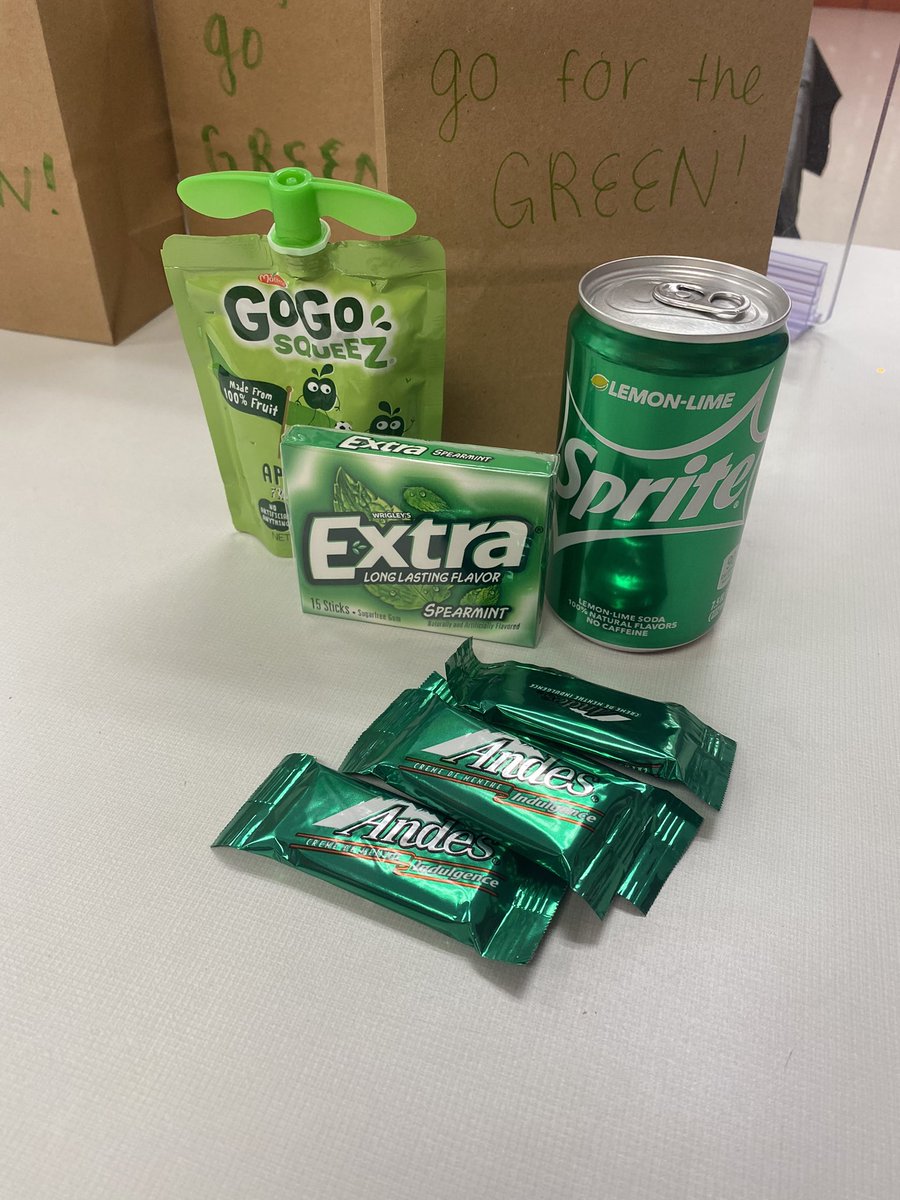 Celebrating a green day in drive ups for yesterday! So proud of my team for working hard towards our biggest opportunity. Now to keep the green going!💚🍀✅