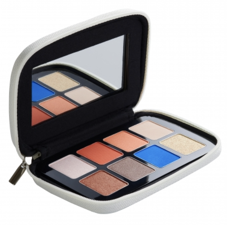 davelackie's tweet photo. I'm giving away this shu uemura x Onitsuka Tiger collector eyeshadow palette on https://t.co/QFBisEtyhP It contains 8 shades - from neutrals to vibrant hues. Enter on blog (ends 17/07) #win #bloggiveaway https://t.co/8vGYkGtyLD