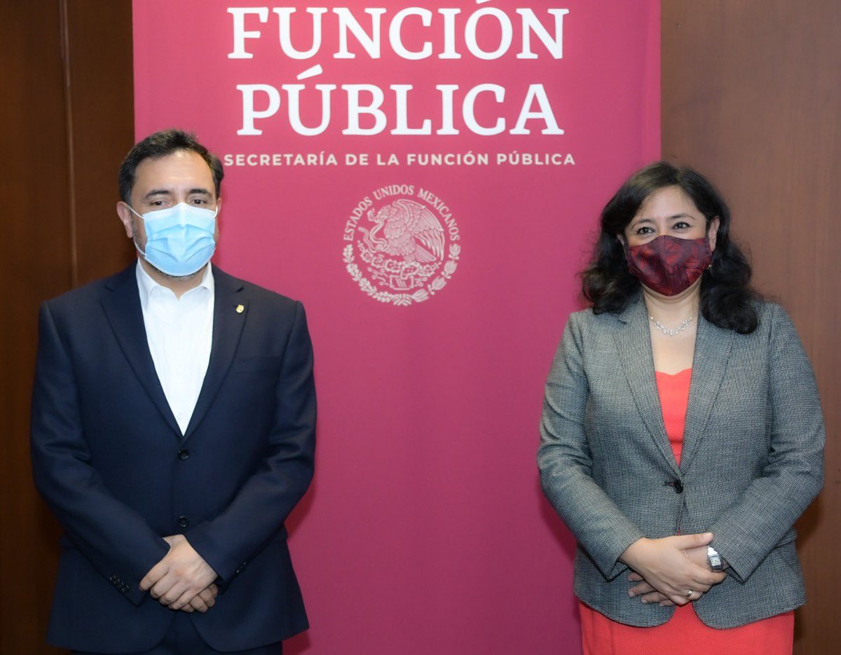 Irma_Sandoval's tweet photo. ¡Bienvenida la técnica y la ciencia al servicio del pueblo!

Esta mañana en la @SFP_mx signamos un convenio de colaboración con el Dir. Gral. del @IPN_MX, @ArturoReyesS_ para proyectos de #profesionalización del servicio público y democratización de las tecnologías. https://t.co/Xs32nkyU3Z