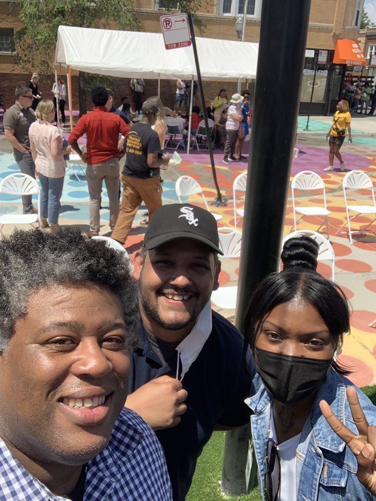 SCY_Chicago's tweet photo. Today SCY had the pleasure of celebrating alongside the #Austin community at the ribbon cutting of the POP Courts! Kudos to all who had a hand  in bringing this project to fruition! @LurieHCN 
#chicago https://t.co/hUQxeiTck9