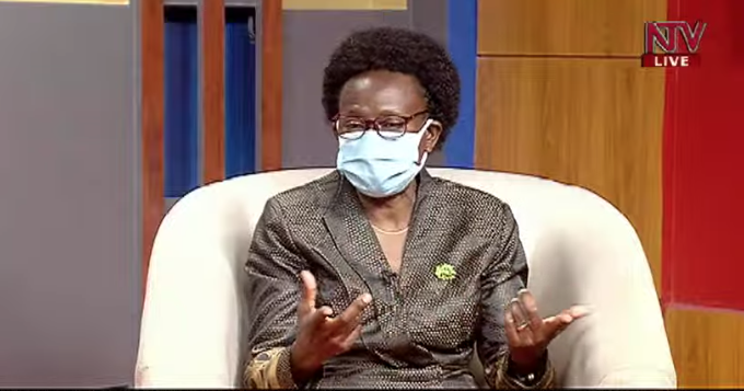 ntvuganda's tweet photo. We have been saying that there are certain foods that are good for managing COVID-19. Foods that contain VItamin D, Zinc, fruits because they have antioxidants that help boost immunity. That does not mean we should not eat other foods - Dr @JaneRuth_Aceng

#NTVOnTheSpot #NTVNews https://t.co/dwMveKEKje