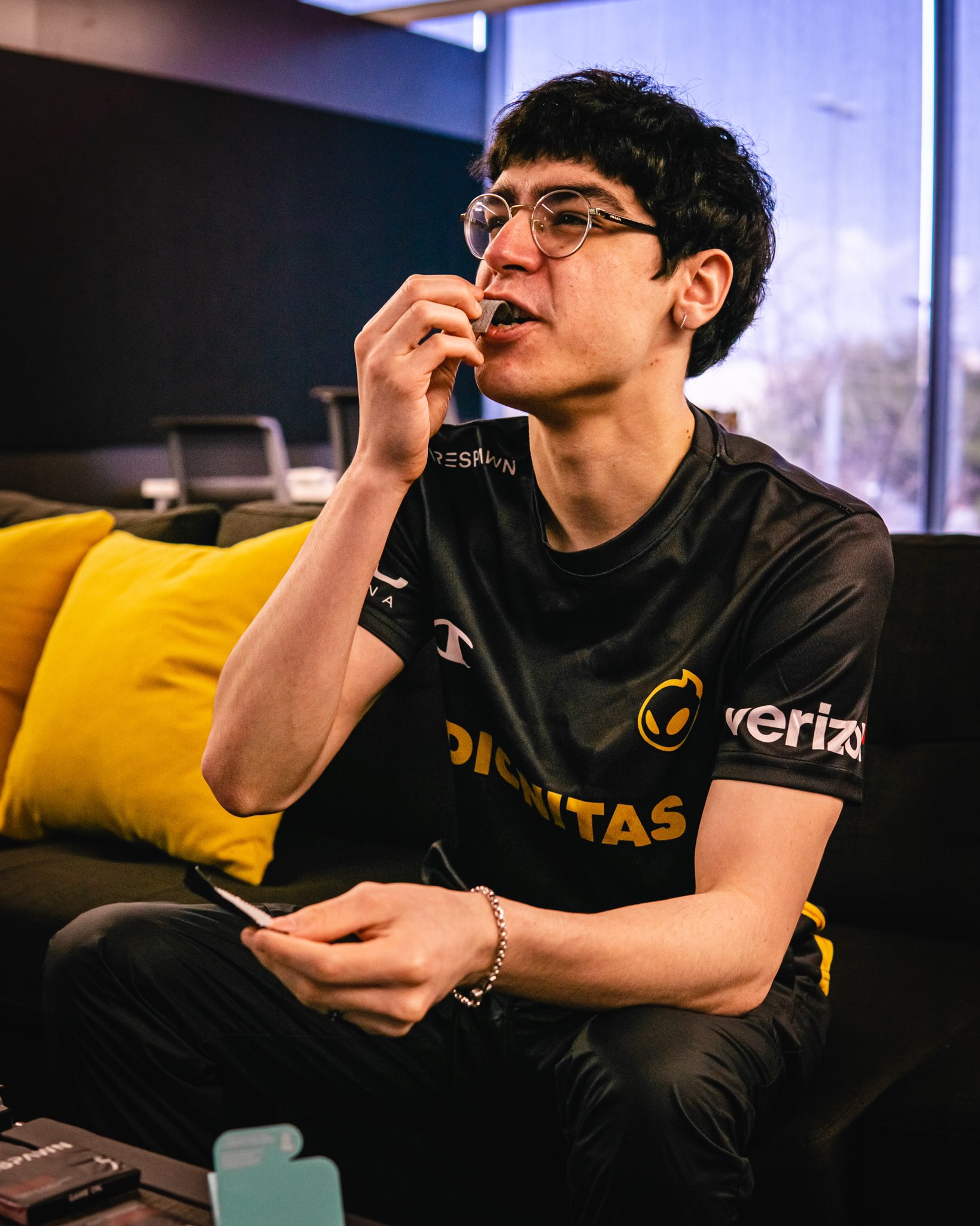 RESPAWN By Razer on Twitter "“RESPAWN gum helps me stay focused during