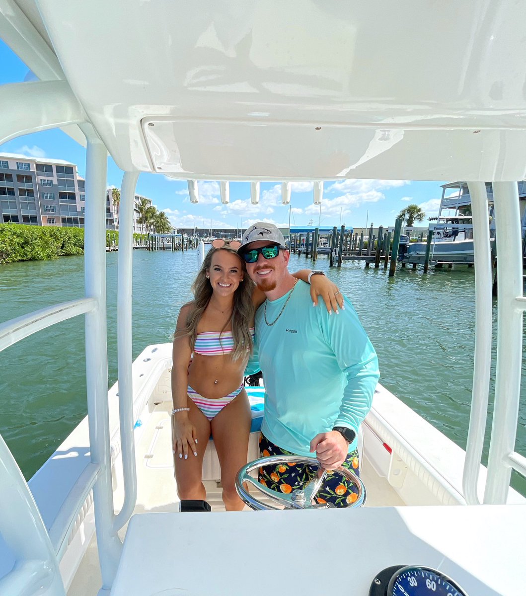 𝔻𝕚𝕓𝕤 𝕠𝕟 𝕥𝕙𝕖 𝕔𝕒𝕡𝕥𝕒𝕚𝕟 ♥