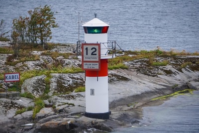 DjBlaster's tweet image. Photo By Ilja Nedilko | Unsplash - via @Crowdfire  
 #bordeauxwine #functonalglass #glassrecyclers #machineautomation #machineshop