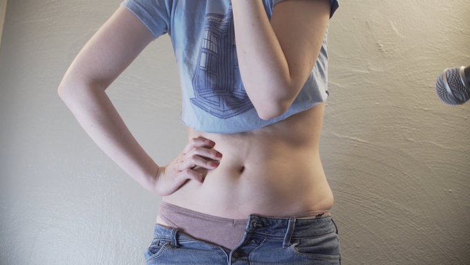 p a l e  ☀️🚫  #hips #belly #tummy #croptop https://t.co/kgNs0pbatv<a href="/tag/hips"class="tags">#hips</a><a href="/tag/belly"class="tags">#belly</a><a href="/tag/tummy"class="tags">#tummy</a><a href="/tag/croptop"class="tags">#croptop</a>