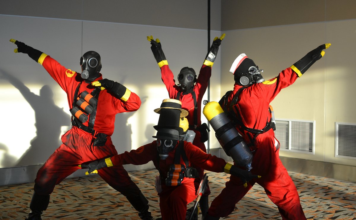 LightThxmUp's tweet photo. Yo! yo! Yo! Me toca!

Pyrosquad: Asemble!

—De una llamarada salieron varios Pyros con distintos instrumentos ocupando su lugar en el escenario.— https://t.co/7Zj3fnHGpQ