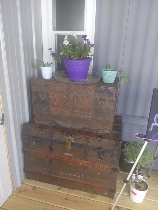 I love old things... https://t.co/NLJHM8Xmuy<a href="/tag/trump2020tosaveamerica"class="tags"><span>#trump2020tosaveamerica</span></a>