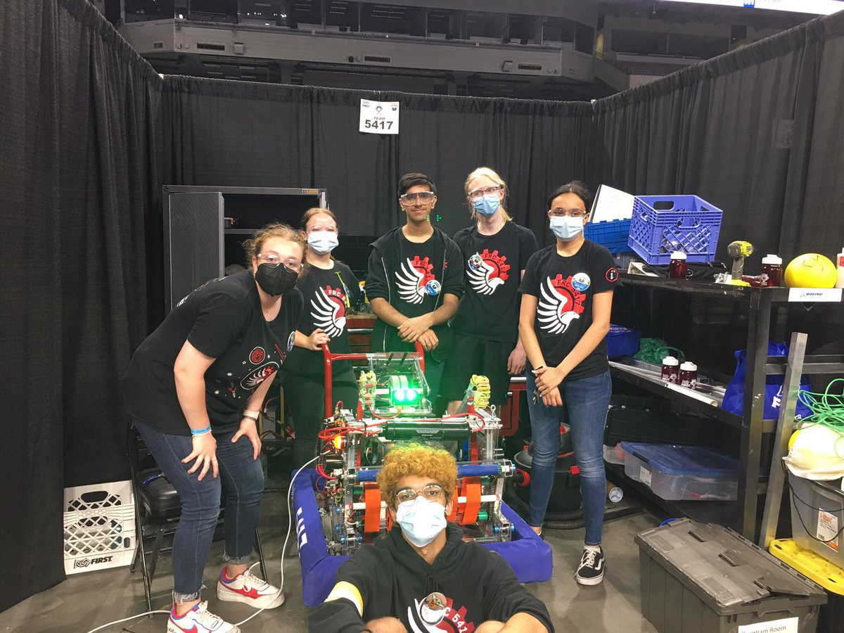 AllenRobotics's tweet image. These amazing students are #Soaring to finals at #txcup21 @Allen_ISD students working hard to solve #STEAM problems! Thank you @frc2714 and @frc624 and @TheRJordan @AllenSTEAM @AllenSTEAM and @AllenHS_Eagles for the growth opportunity!