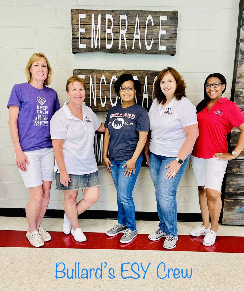 msadams_edu's tweet photo. Week 1 of ESY is DONE, ladies! 
So glad to have some @bullardbulldogs family with me this summer. Thanks for having us @FreyFlames! 🍎📚📝❤️
@CobbSchools @cobbsped https://t.co/Qt5Roxyoa1