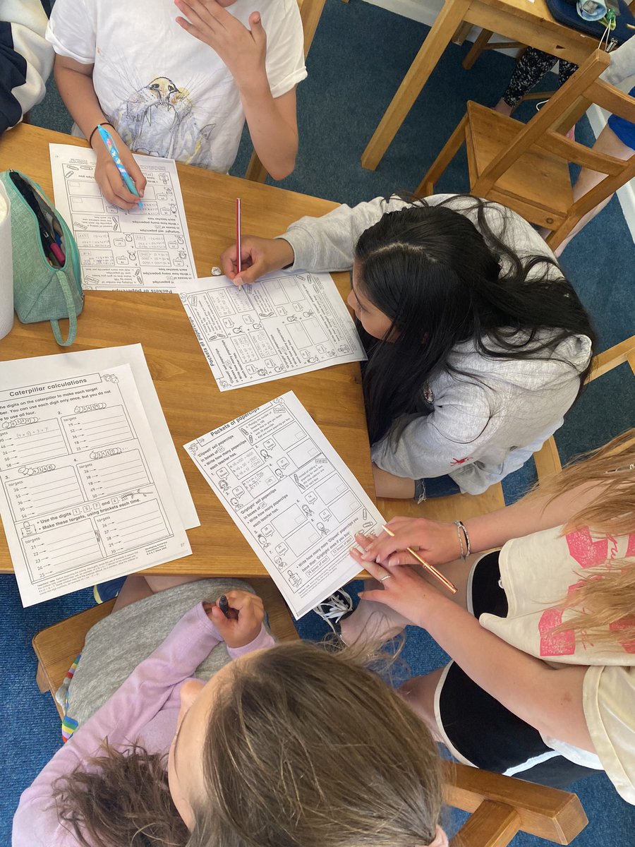 ShebbearBoard's tweet photo. A fun time had by all flexi boarders in #PollardBoard and #RuddleBoard this evening. With beautiful weather and group maths homework whatโs not to love! @ShebbearPrep #ShebbearConfidence #ShebbearCuriosity #ShebbearBoard https://t.co/uPLk307BRc