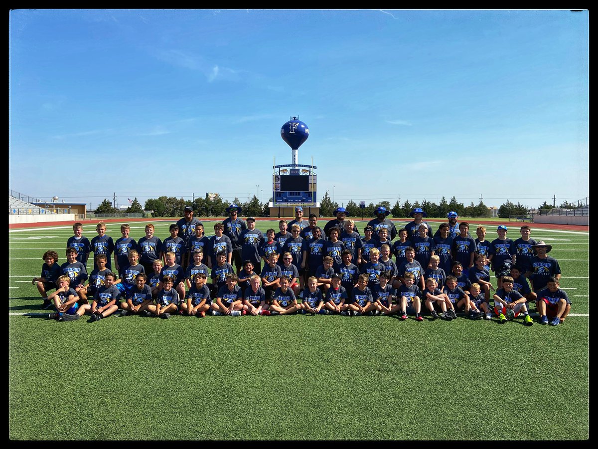 SemperImpetus's tweet photo. 🏈🔥🔥 Great Turnout for our Future Tigers Football Camp. These youngsters came with a smile on their face &amp; the future is bright for Frenship Nation! Thanks to all the families for allowing us to have fun &amp; work with your sons this week!
#itswhoweare
#FutureisBright https://t.co/YEEGm6xr5N
