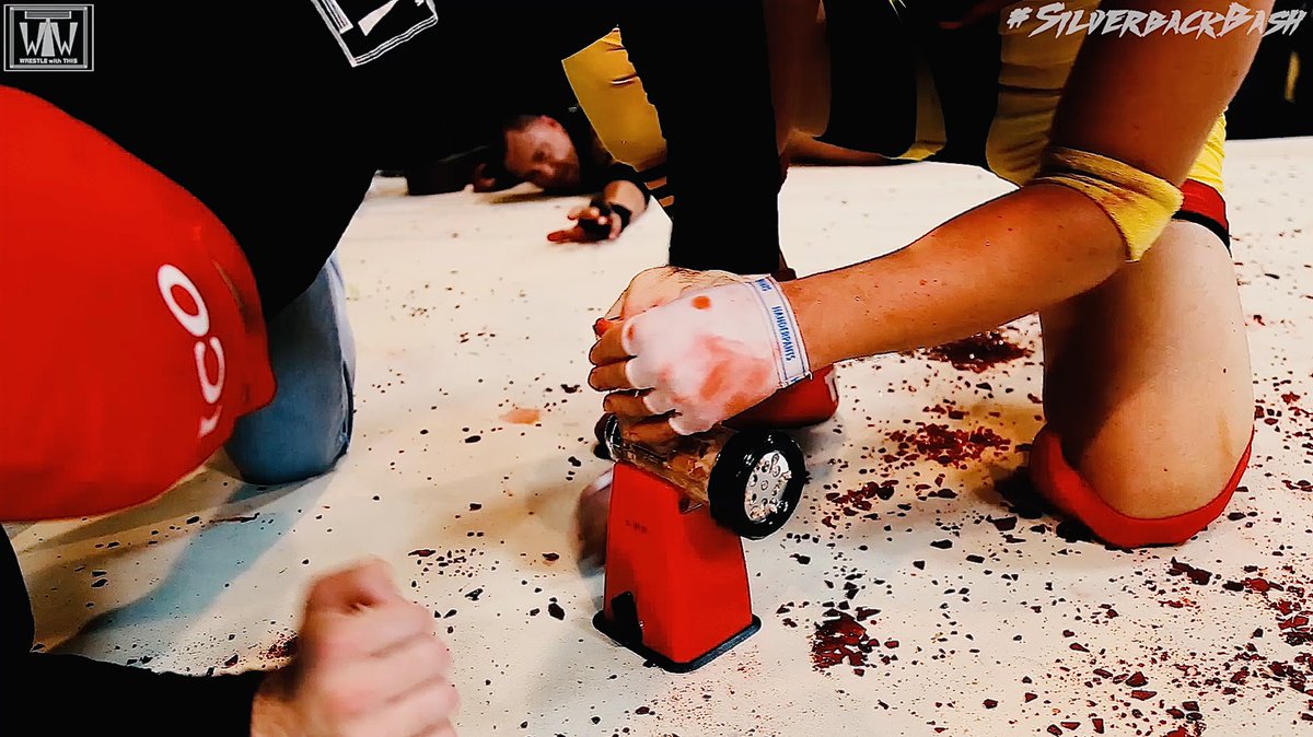 SmashMouthWWT's tweet photo. The final chapter of @Isvaan8X vs @WWTLaw was written in blood, sweat and Schnitzel... but it was the Pride &amp; Joy of Oontentog who emerged from the #SchnitzelSlamdown as the 8X Schnitzel Slamming Champion!!!! #Silverbackbash 

WATCH SILVERBACK BASH NOW!!!
https://t.co/yMzEGLH0U1 https://t.co/www7g5lusS