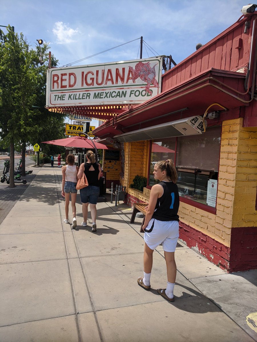 cubbuenning's tweet photo. As someone from Colorado that loves good Mexican food, people have always mentioned @RedIguanaOG in SLC. Finally made that visit. Wow. Totally delivered. https://t.co/0SauOTmHP8