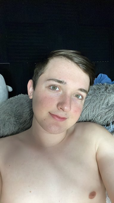 Hey guys I&rsquo;m now live on chaturbate xtylercam69 https://t.co/A9CtUUOxDI<a href="/tag/gay"class="tags"><span>#gay</span></a><a href="/tag/onlyfans"class="tags"><span>#onlyfans</span></a>