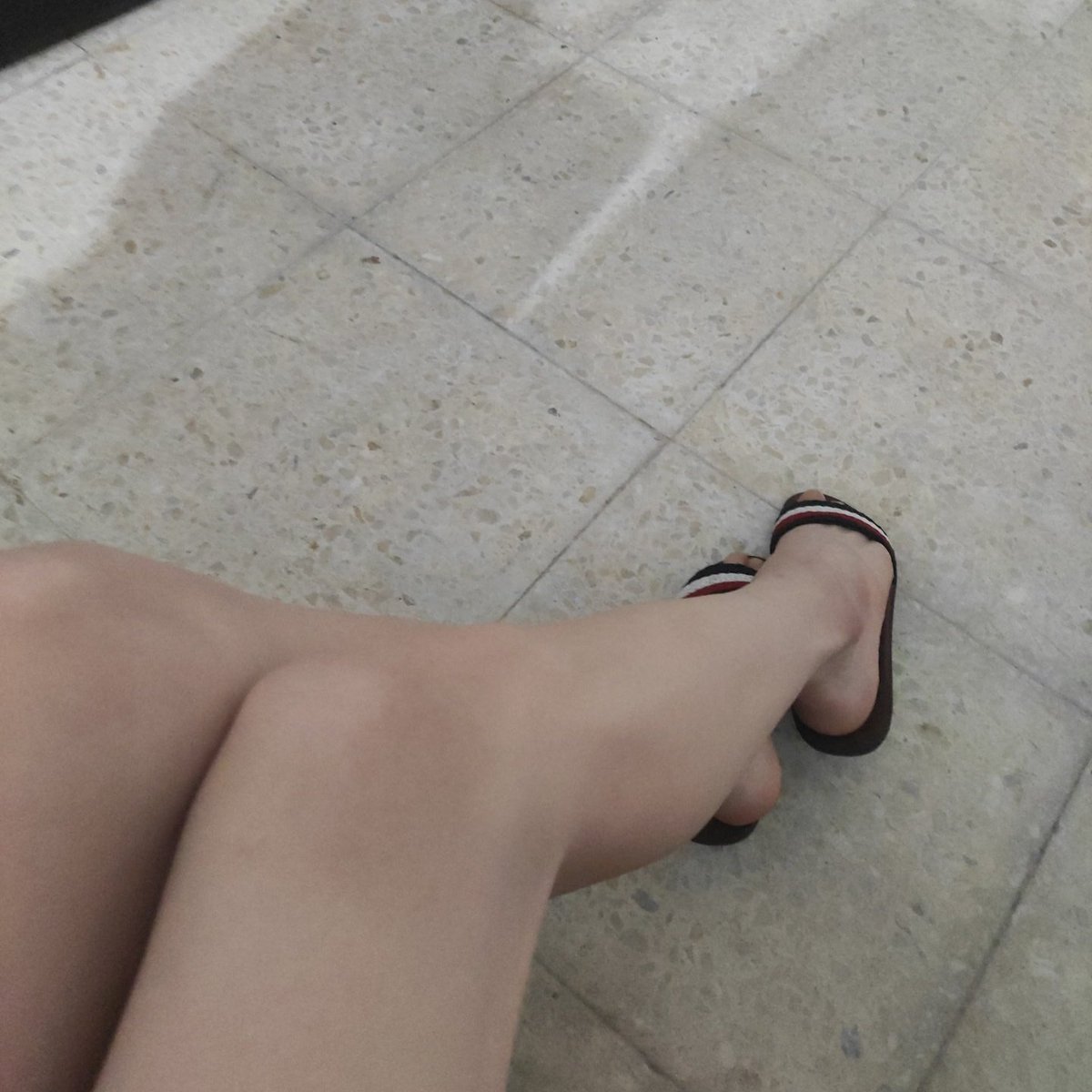 #sahibe #footfetish #slave #kole #köle #bdsm #ayakfetişi #ayakfetiş