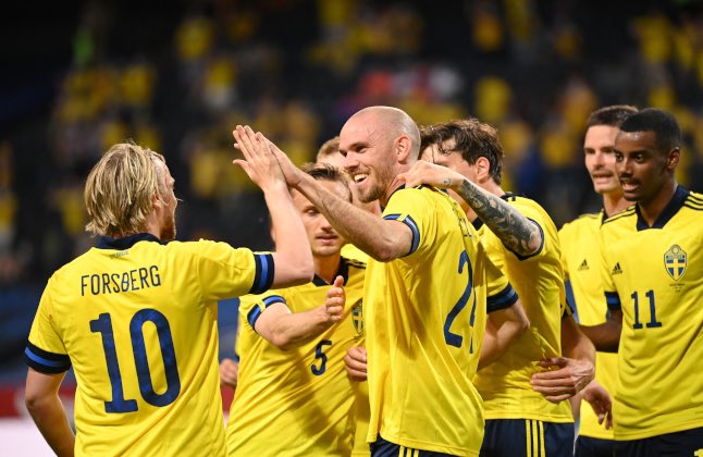 TEAM 6: Sweden 🇸🇪

Manager: @ProClubTeam21 

Sweden International Record:

2019 World Cup - N/A
2020 World Cup - Last 16
2020 Euros - Group Stage
2021 World Cup - N/A

#FIFA21 #UPLEuros2021