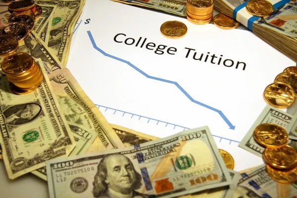 NERA_Update's tweet photo. Check out NERA scholarships. It’s so easy to apply. https://t.co/YkdCIR9lJ8 https://t.co/mA43KXsLga