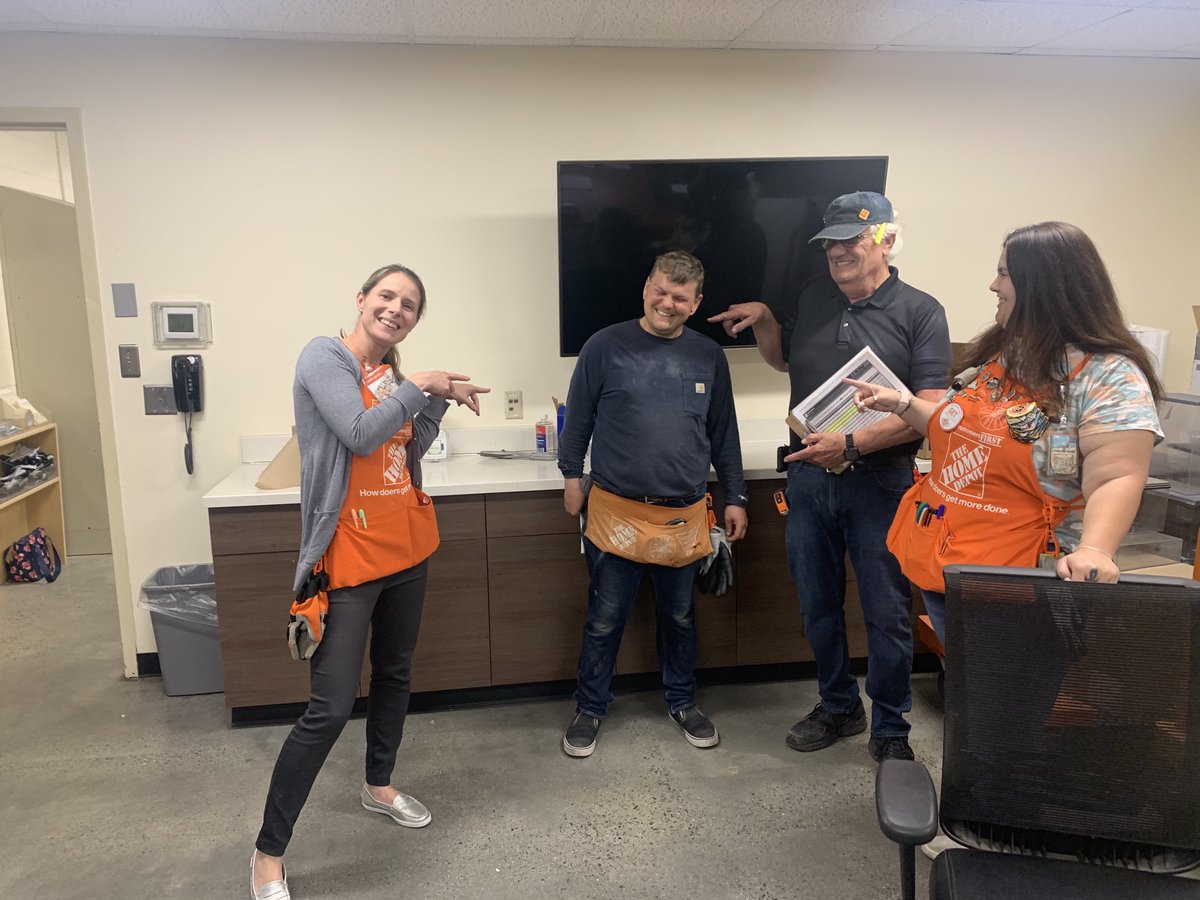 Ela (@elazielinska11) on Twitter photo Meet Michael from 2673 “Deliveries Captain” - well deserved recognition! Michael ensures all deliveries are ready and accurate every morning. Outstanding job! <a href="/ctk012/">Conor Kennedy</a> <a href="/darylouellette/">Daryl Ouellette</a> <a href="/Mickey2015O/">Michael O'Neill</a> <a href="/THDMikeP/">Mike Powell</a> @rosadyer01 Meet Michael from 2673 “Deliveries Captain” - well deserved recognition! Michael ensures all deliveries are ready and accurate every morning. Outstanding job! <a href="/ctk012/">Conor Kennedy</a> <a href="/darylouellette/">Daryl Ouellette</a> <a href="/Mickey2015O/">Michael O'Neill</a> <a href="/THDMikeP/">Mike Powell</a> @rosadyer01