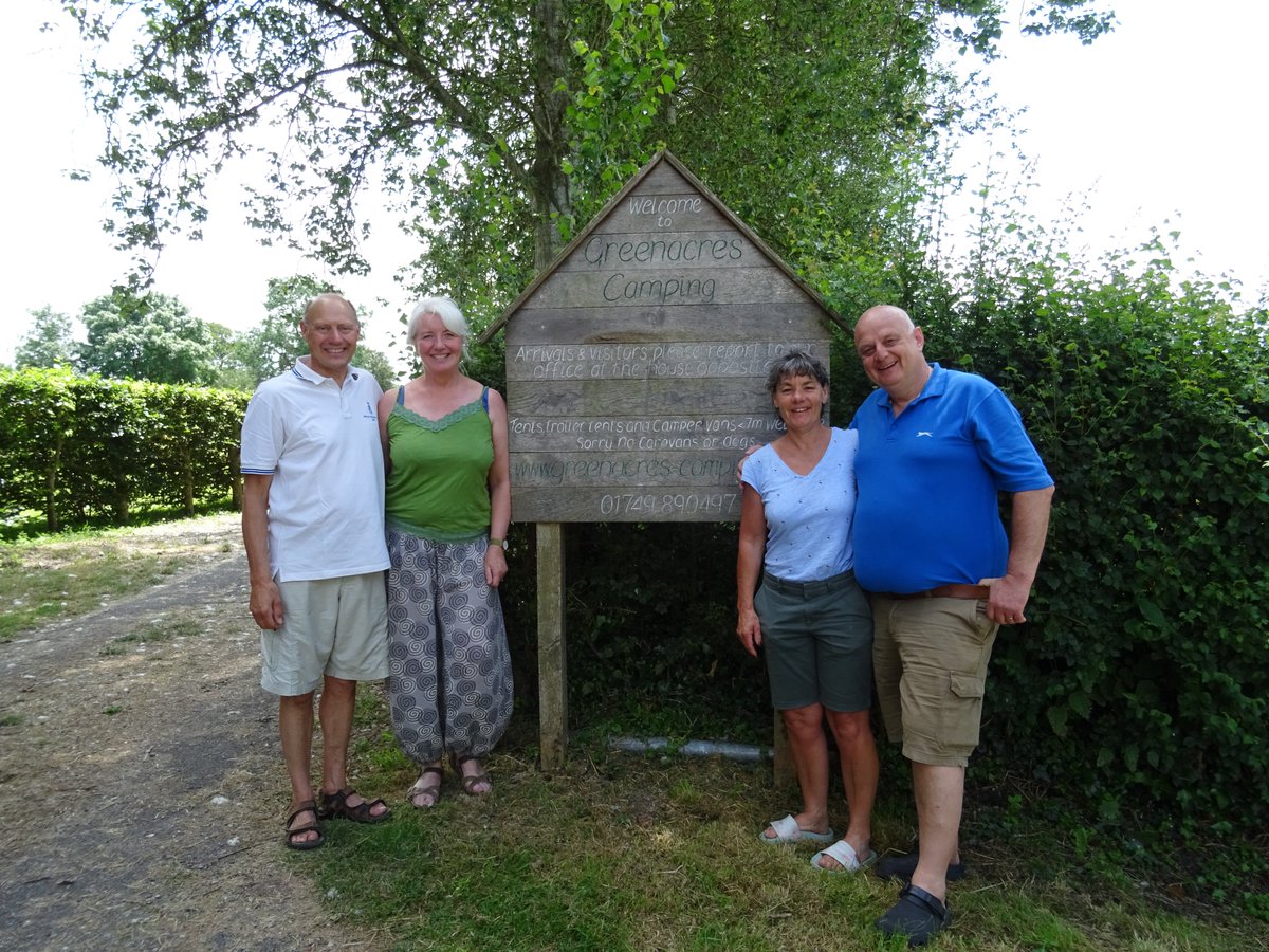 greenacrescamp's tweet photo. Bright future assured for Greenacres - at the end of this month Duncan &amp; Mary will be retiring and Greenacres will transfer to new owners - Alan &amp; Beverley Pryce. https://t.co/YoIajnvkQO