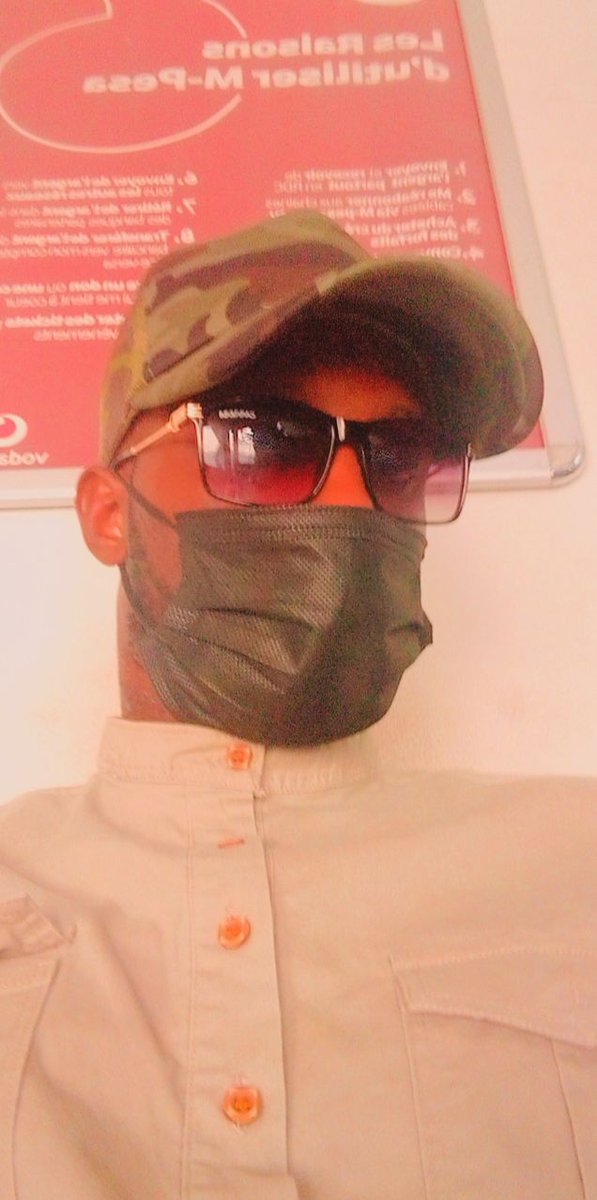 JeremieMomeka's tweet photo. Ns suivons de très près la situation  politique de notre pays, entre  les espoirs et les désespoirs et entre la confiance du peuple envers ses dirigeants et la trahison.  
En tout et pour tout, retenons cette vérité immuable, on n'est jamais assez fort pour être toujours fort... https://t.co/n2rvbh9LBt