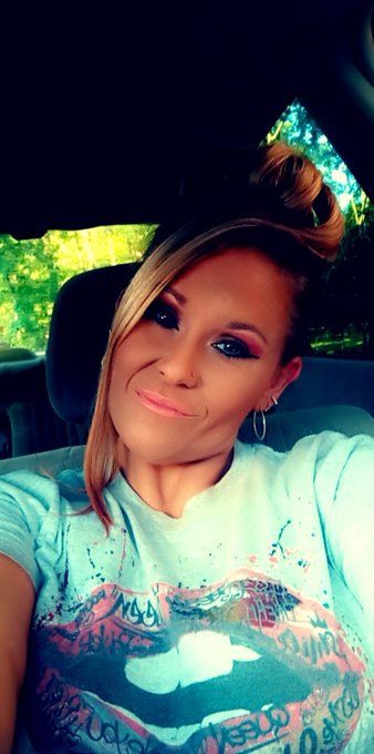 Bored https://t.co/fxPRr0TV9l