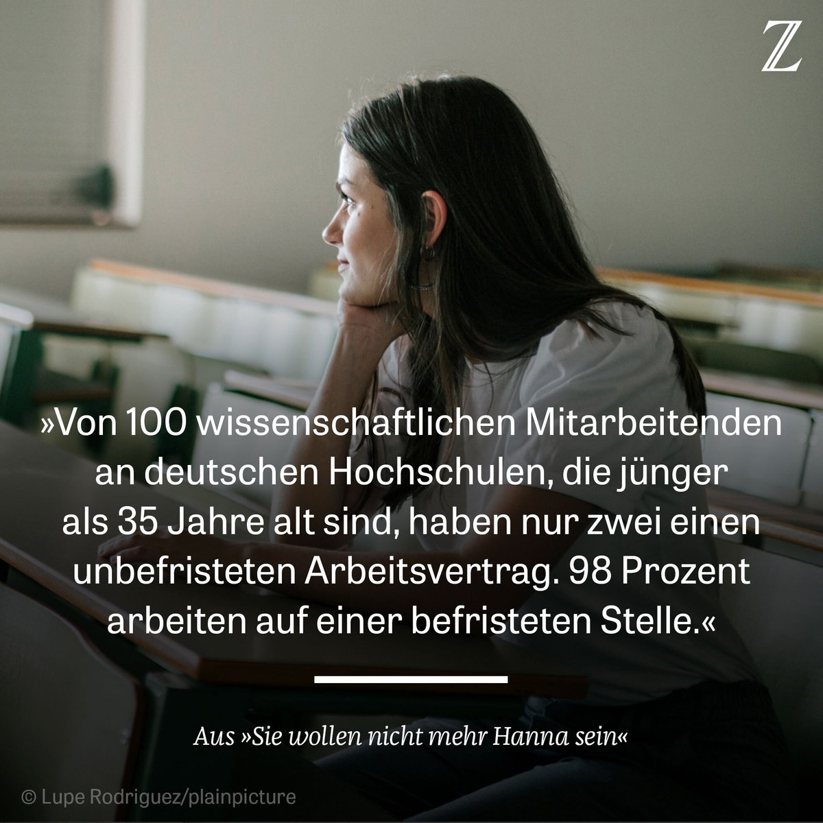 Befristete Verträge sollen an Unis stetig neue Ideen garantieren. Doch viele junge Wissenschaftlerinnen und Wissenschaftler leiden darunter. Und wollen das nicht mehr länger hinnehmen. Unter #IchBinHanna fordern sie einen Systemwechsel: trib.al/KQczjoM #Abo
