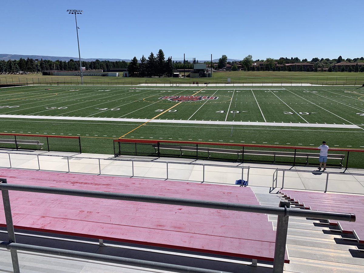 Thanks to <a href="/CWUFB/">CWU Football</a> and <a href="/CWUBaseball/">CWU Baseball</a> for the visit and workouts today! #GOWILDCATS