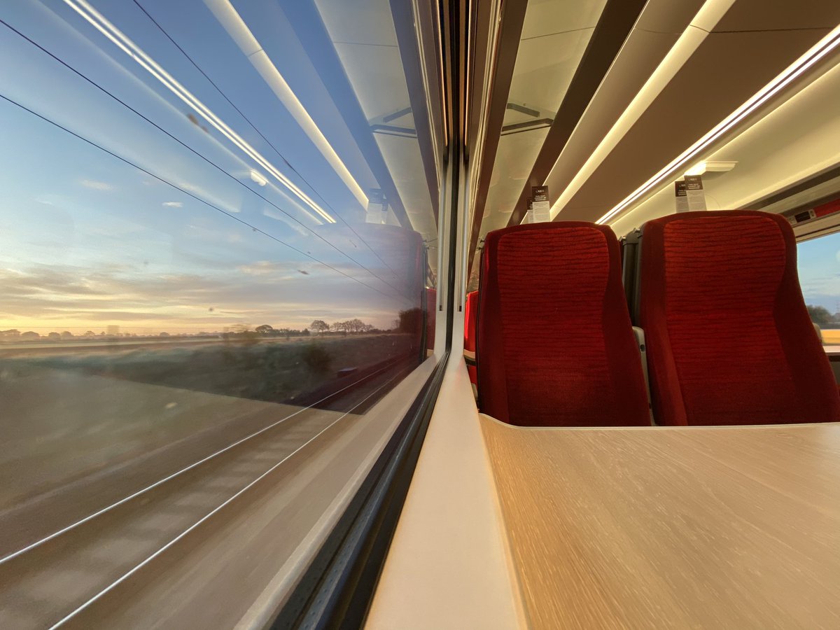 Good morning, today features England vs Scotland at Wembley, meaning that the majority of our services are at maximum capacity!

✅ Have your ticket and seat reservation ready.
✅ Wear a face covering onboard and in stations (unless exempt).
✅ Enjoy your journey! 

#EURO2020