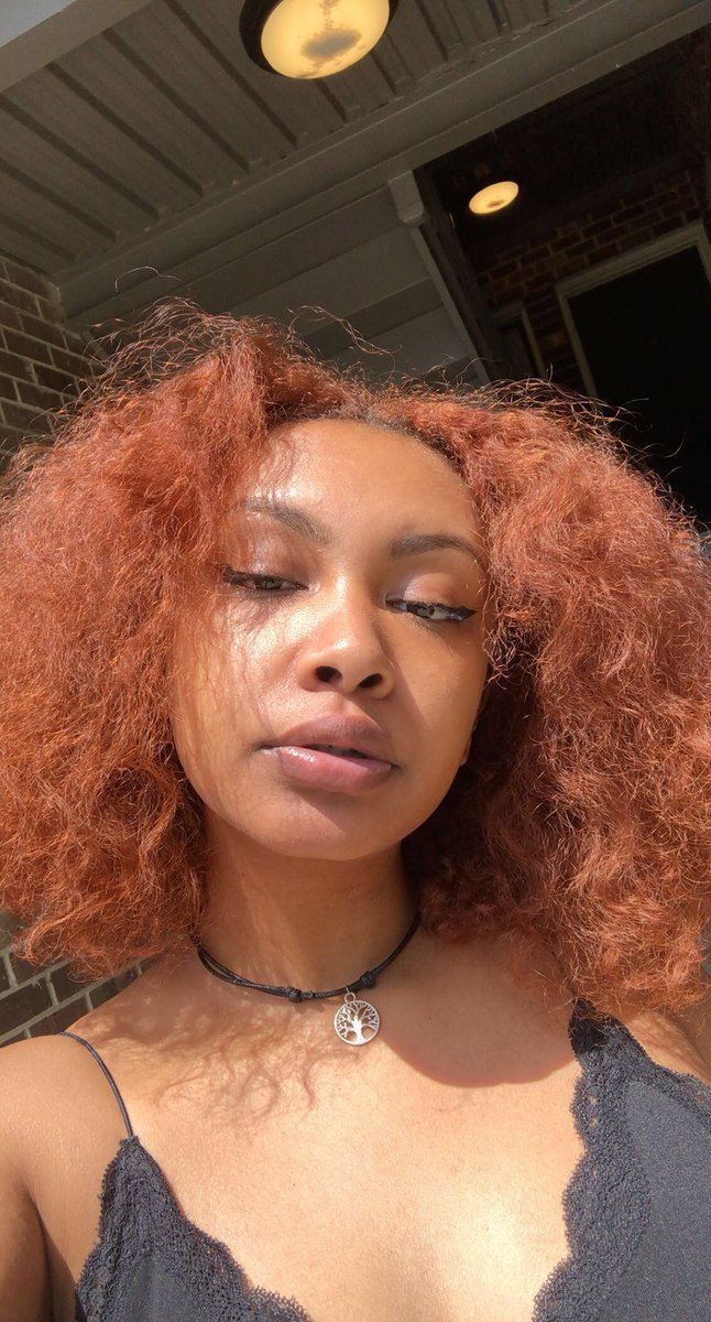 R_Bebe0's tweet photo. Wow it’s that time already😭 hey y’all I’m Ruth and a 3rd year majoring in psychology. Welcome class of #vt25 can’t wait to meet you all 🥰#vtfollowtrain #vt23 https://t.co/be7kZVYFe9